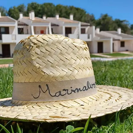 Apartment Marinalvor *